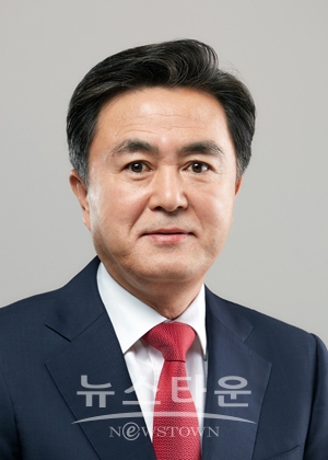 김태흠 국회의원(자유한국당, 충남 보령·서천)