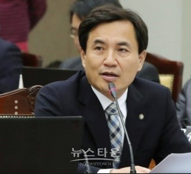 자유한국당 김진태(춘천) 국회의원
