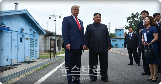 NYT는 “트럼프 대통령의 이러한 태도가 북한으로 하여금 미국과의 직거래를 원하며, 한국을 대화 파트너로서 무시하도록 부추기는 데도 일조했다”는 전문가 견해도 소개하기도 했다.
