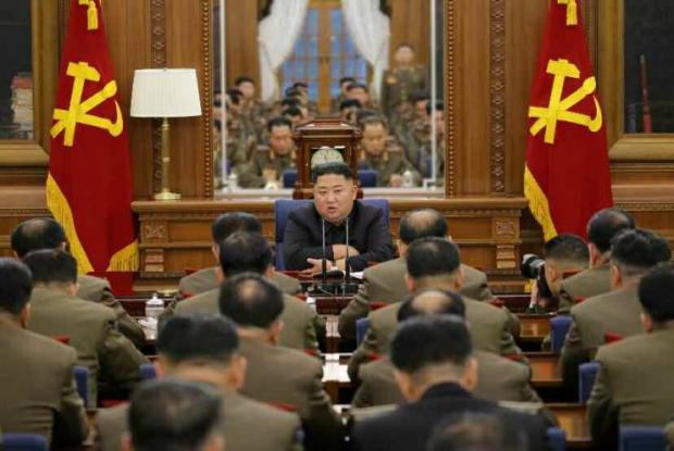 북한 김정은이 당중앙군사위원회 확대회의를 주재했다고 노동신문이 지난 22일 보도했다. 노동신문 캡처