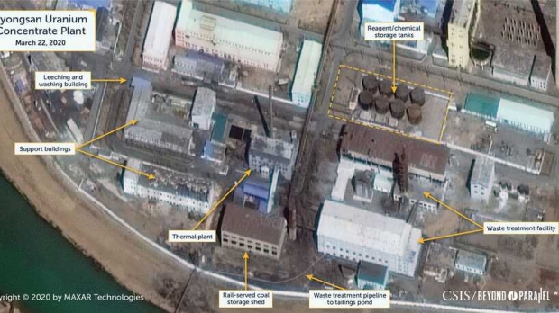미국 전략국제문제연구소(CSIS)는 북한 황해북도 평산군 남천 화학단지에 있는 평산 우라늄 농축공장이 여전히 가동 중이라며 지난 3월 22일 촬영한 위성사진을 공개했다. CSIS 사진