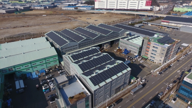 부산산업단지 공장 지붕 태양광 사진
