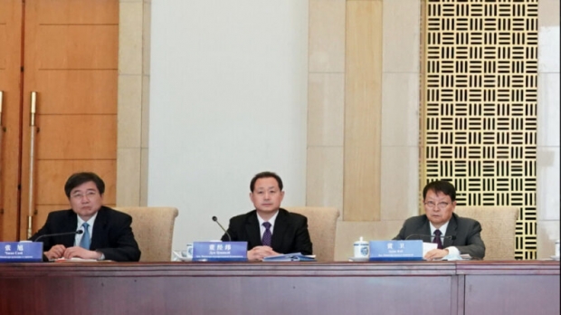 2020년 12월 베이징에서 열린 중국과 벨라루스 정부 간 협력위원회 회의에 참석한 국가안전부 부부장인 둥징웨이(가운데). 바이두 사진
