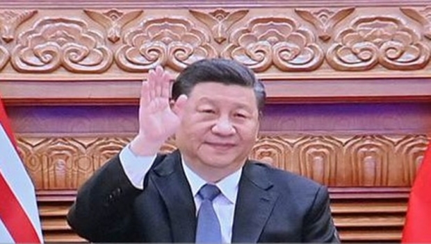 중국 공산당 결의의 형태로 역사를 통괄한 지도자는 1945년의 마오쩌둥(毛沢東), 1981년의 덩샤오핑(鄧小平)에 이어 시진핑(習近平)이 3번째이다. (사진 : 유튜브 캡처)