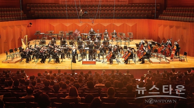 한화와 함께하는 2021 교향악축제 성남시립교향악단 / 사진 : 한화그룹