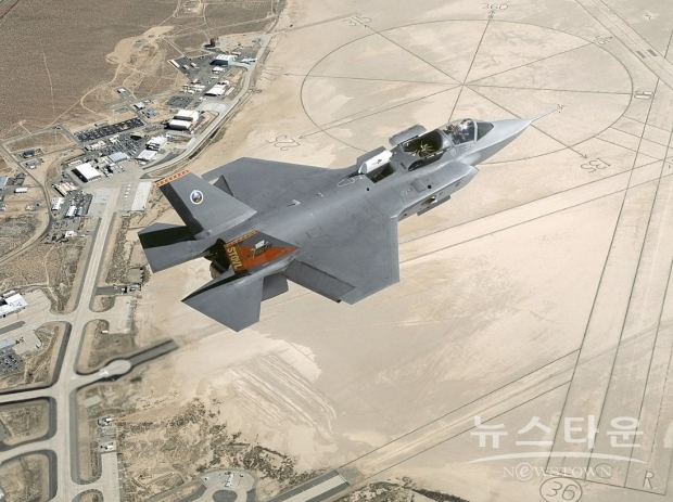 록히드 마틴이 제작한 F-35 스텔스 전투기 / 사진 : US Air Force