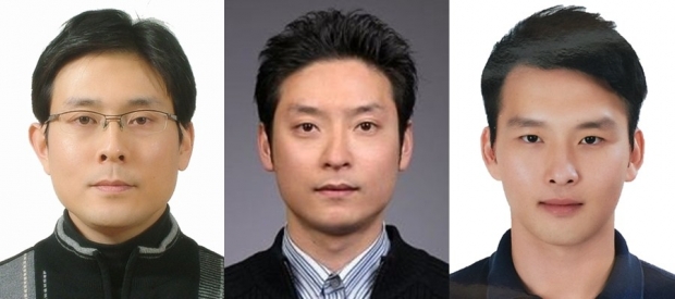 왼쪽부터 류한국 류한철 강경수 교수