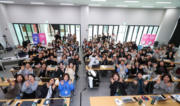 부천웹툰융합센터 입주기업 툰스퀘어는 지난 23일 제2회 인공지능(AI) 웹툰창작플랫폼 ‘투닝’ 전문강사 교육을 개최했다.