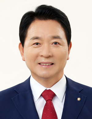 성일종 국방위원장, 이재명 정부 <b>국방정책 점검</b> 백서 발간