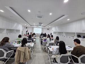 '더 나은 통합사례관리' 팔 걷은 인천 중구, 전문가 슈퍼비전 진행 - 뉴스 썸네일 이미지
