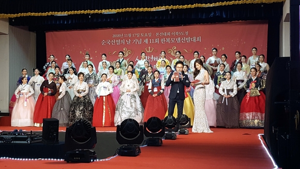 가수 엄태웅