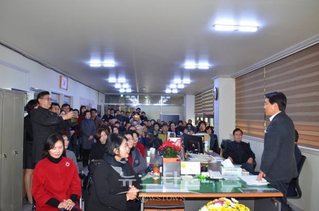 사천 당협 사무실 방문 간담회