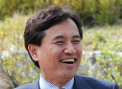 김진태 의원.