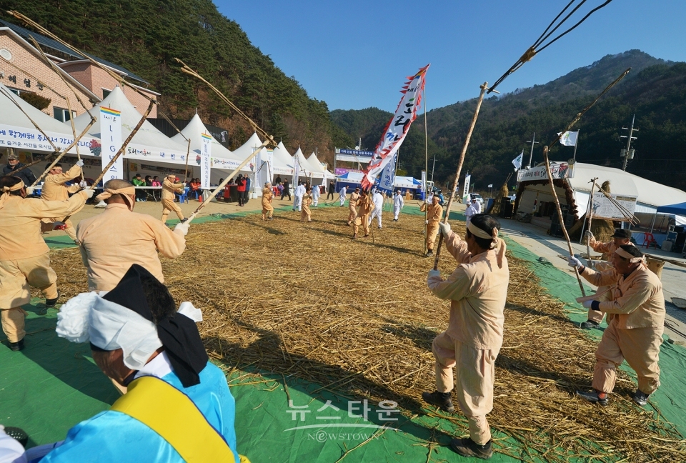 하추리 도리깨축제