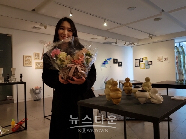 너울 '바다의 큰 물결'전(김한정 기자)