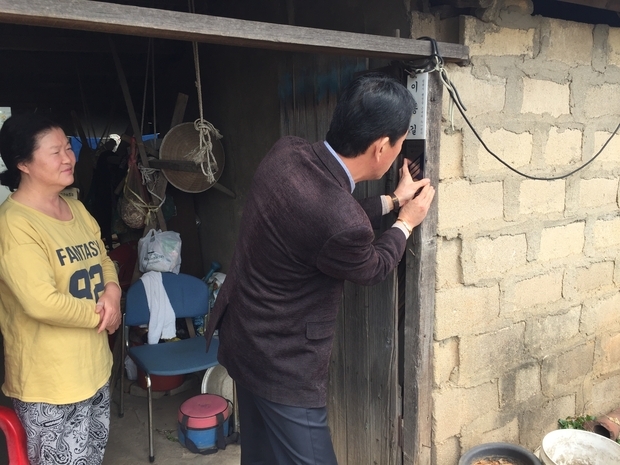 왼쪽부터 이부임(이종길님 조카), 장호성 팽성읍장