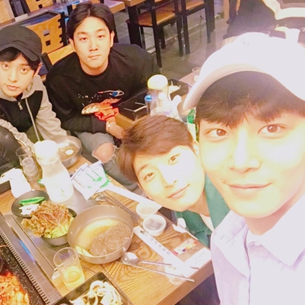 (사진: 강인 SNS)