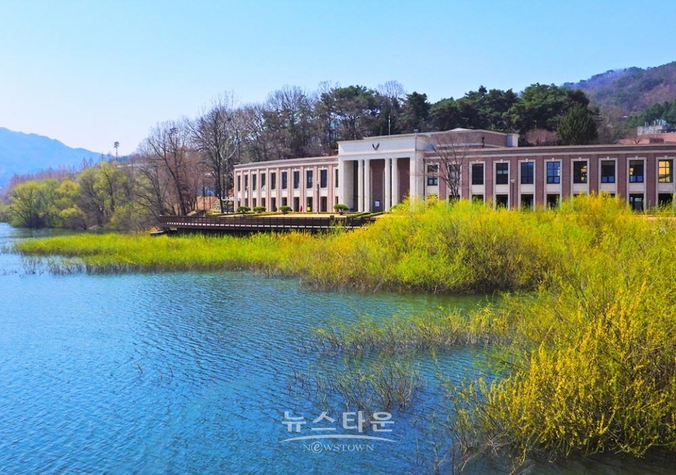 연세대 원주캠퍼스의 봄날