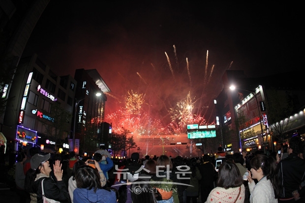 아산성웅이순신축제 불꽃쇼