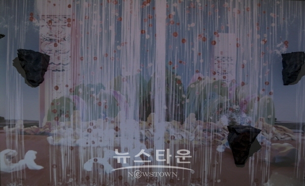 디자인 아트페어 ‘조민서 작가, IT 기술과 콜라보’(김한정 기자)