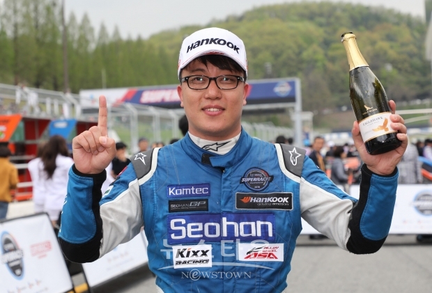 ASA 6000 클래스 1위 김중군 (서한 GP)