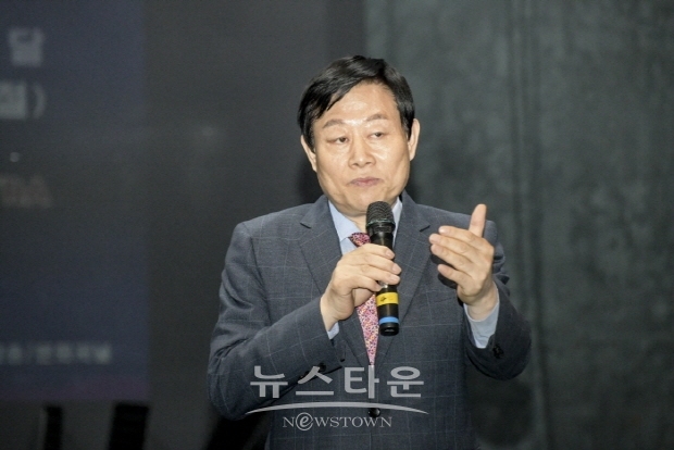 글린카 챔버오케스트라 모차르트 교양곡 29번 1악장 인사아트프라자 특별초빙연주회(김한정 기자)