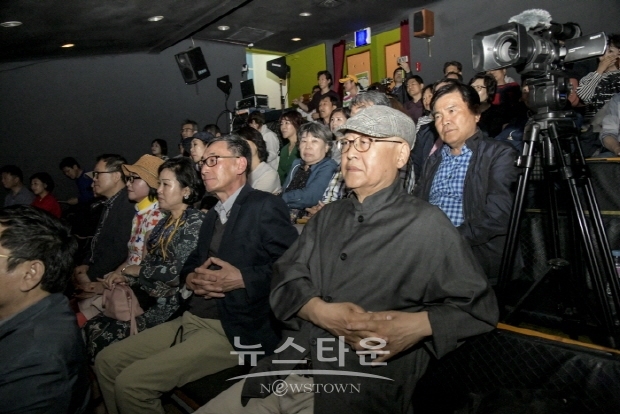 ‘훈이와 슈퍼스타, 오라리오 김훈’ 가수 인사아트홀에서 공연(김한정 기자)