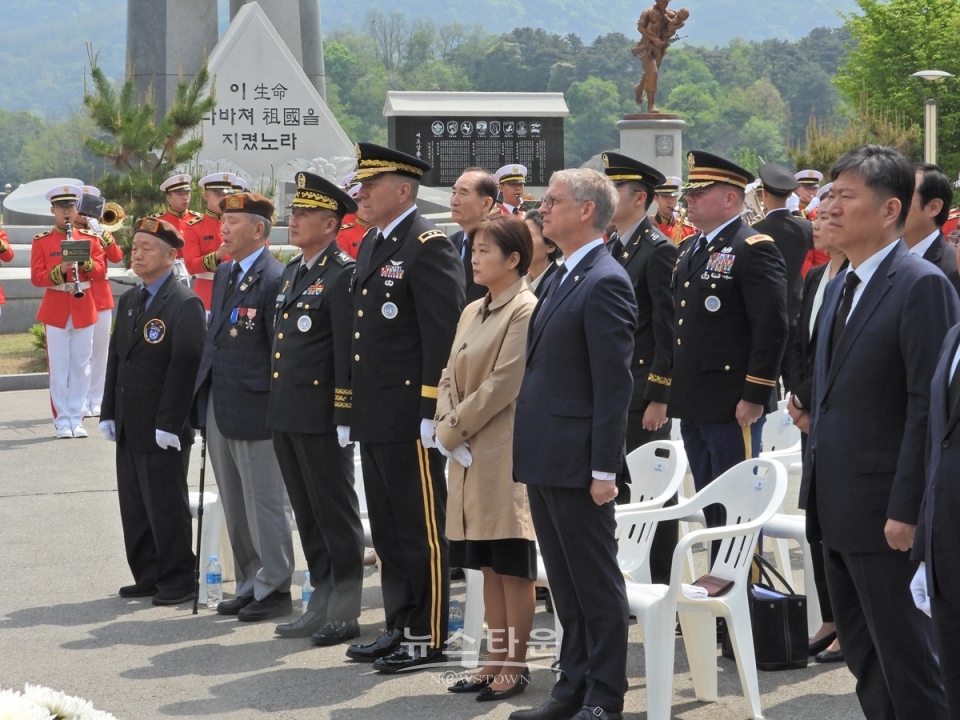 2019년 네덜란드군 참전비 추모행사