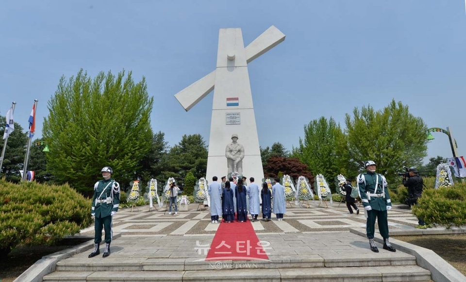 2019년 네덜란드군 참전비 추모행사
