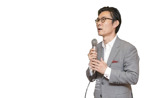 허수아비 화가 남궁원 초대전(김한정 기자)