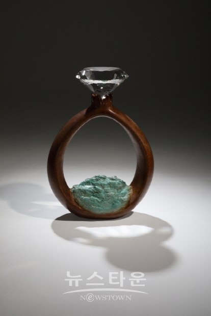 김선영 초대展 'VESSEL, 보이는 것과 보이지 않는 것'(김한정 기자)