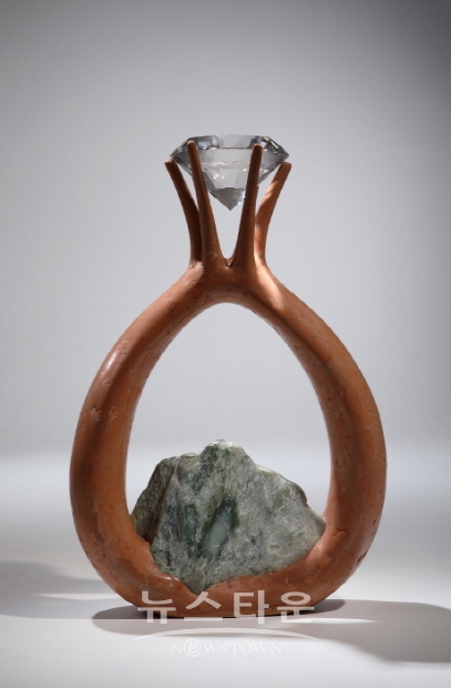 김선영 초대展 'VESSEL, 보이는 것과 보이지 않는 것'(김한정 기자)