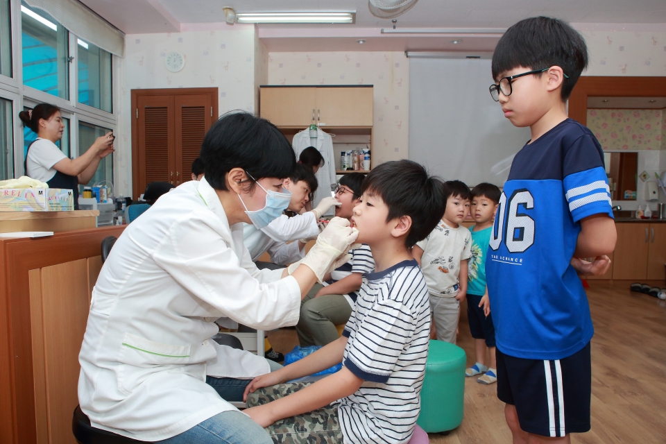 인제군보건소, '어린이 충치예방사업'