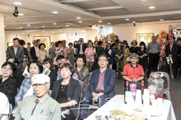 임농 하철경 화백 62회 초대 개인전(김한정 기자)