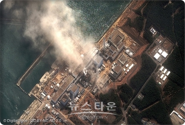 후쿠시마 제1원전이 안전설계를 무시하고 지어진 탓에 2011년 3월 발생한지진과 쓰나미 여파로 최악의 방사선 누출 사고가 발생했다. / 이미지 : 그린피스 서울사무소