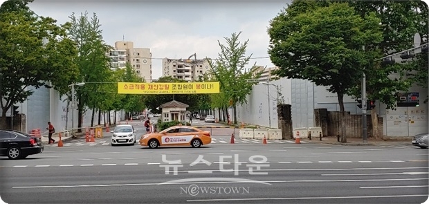 서울 강동 둔촌 주공아파트 단지 현수막 201908.