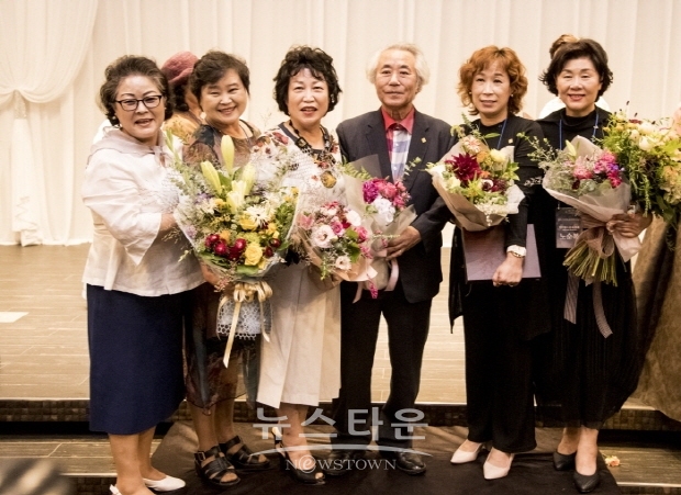 제8회 한국예술문화명인 인증식(김한정 기자)