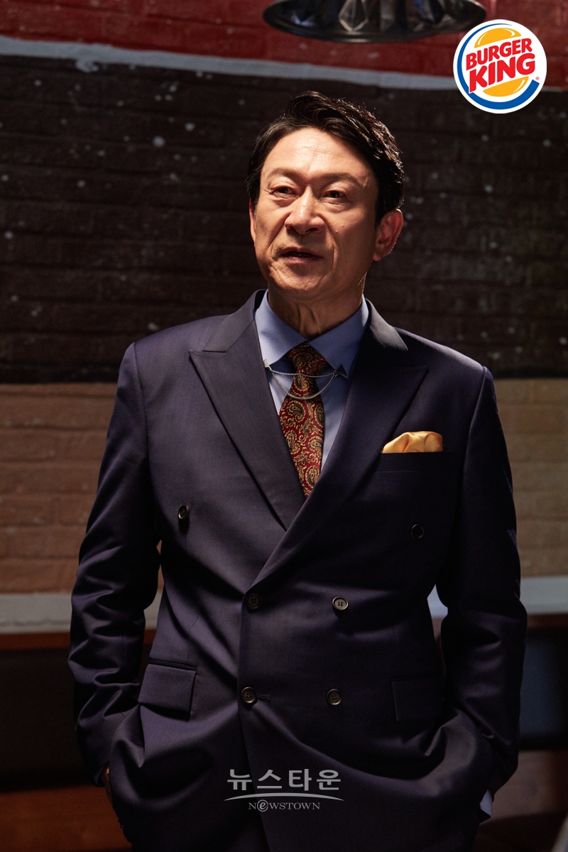 버거킹 ‘묻고 더블로 가!’ 김응수 모델 발탁