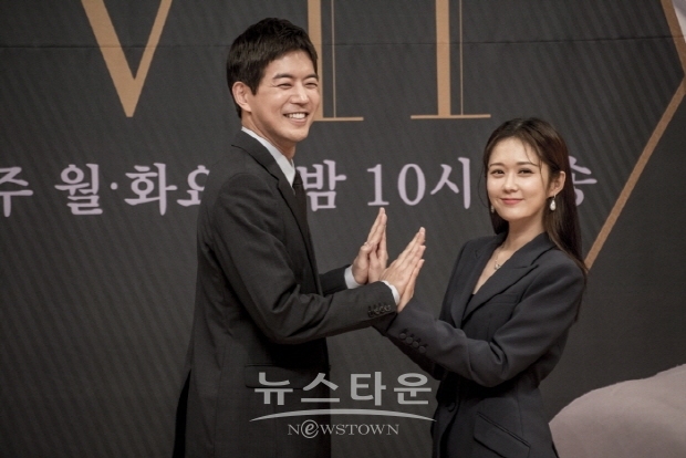 VIP 기자간담회 이상윤 편(김한정 기자)