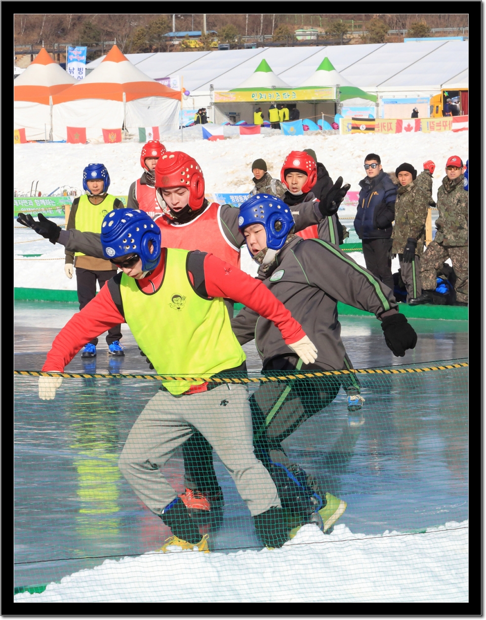 지난대회 얼음축구 사진