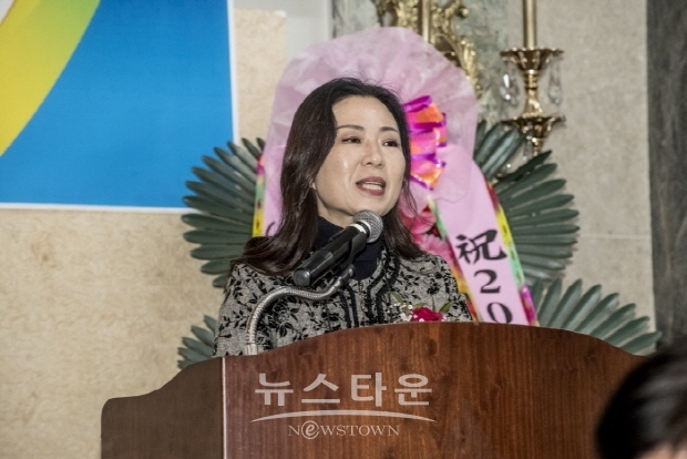 2019 문학고을 시, 동시, 수필부문 작가, 하반기 등단식(김한정 기자)