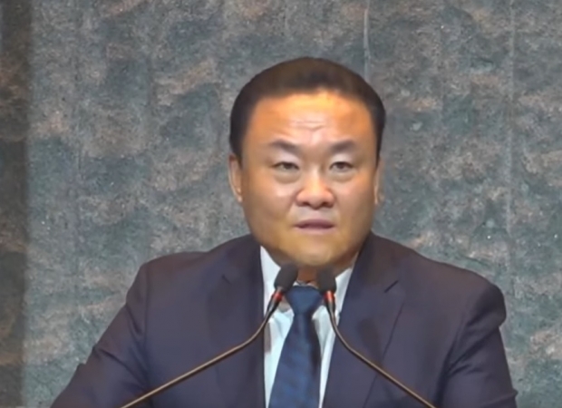 손상윤 자유당(가칭) 창준위원장이 23일 경북도당 창당 발기인대회에서 시국강연을 하고 있다.