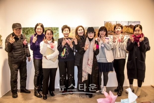 2020년 제6회 인사동 감성미술제 ‘춘하추동’전(김한정 기자)