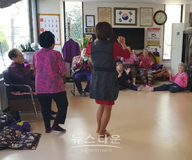 창원 성산구 반송동은 도내 최초로 치매안심 경로당을 운영할 예정이다(사진-창원시)