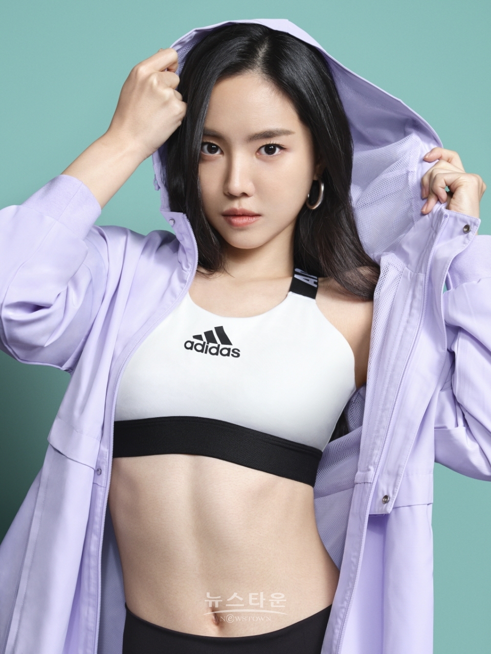 아디다스 우먼스 컬렉션 모델 손나은 화보컷 / 고득용기자 ⓒ뉴스타운