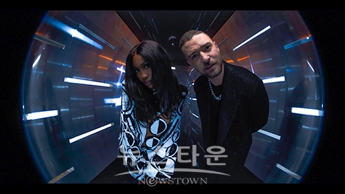 아티스트 이미지__SZA x JT (The Other Side) - 소니뮤직 제공 / 고득용기자 ⓒ뉴스타운