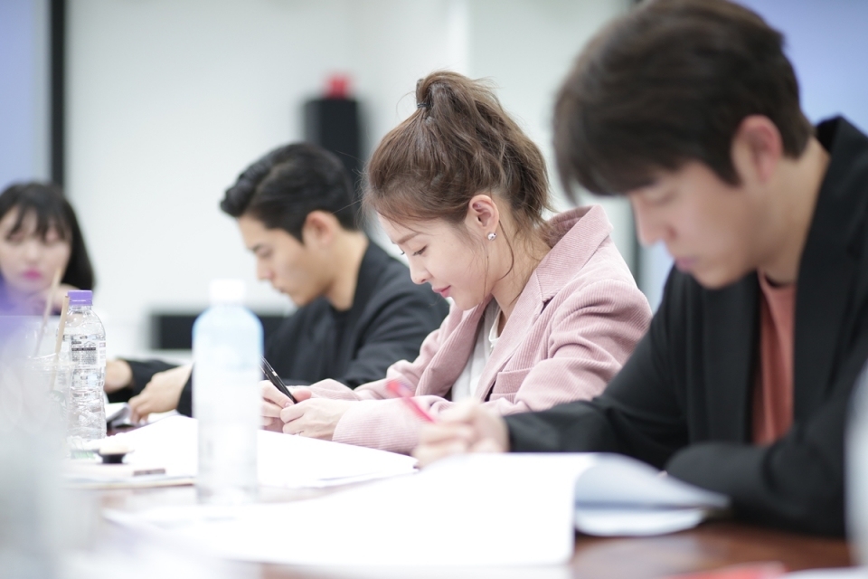 따스하고 애틋한 감성 멜로 영화 _간이역_에 진예솔 캐스팅 확정 / 고득용기자 ⓒ뉴스타운