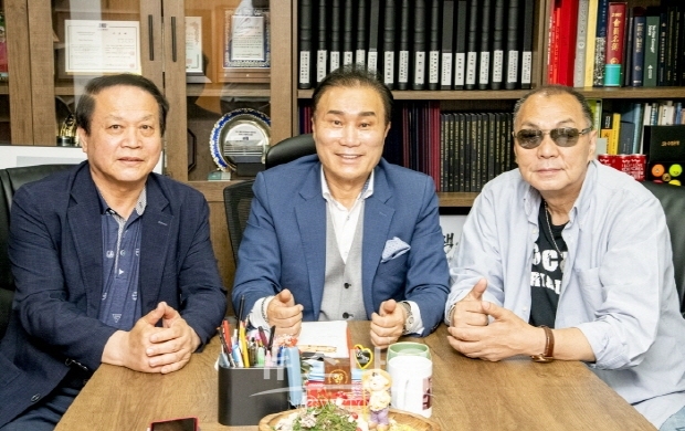 인맥의 왕, 박희영 이사장 인터뷰(김한정 기자)