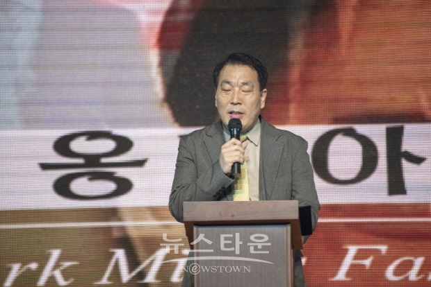 박미자 패션쇼 ‘패션 모델로 날개를 달다’(김한장 기자)