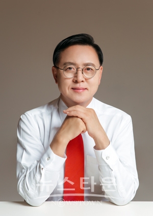 이명수 국회의원(국민의힘 아산시갑)